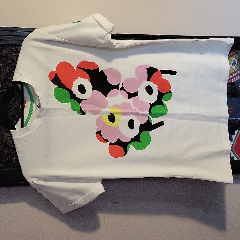 Marimekko Adidas shirt